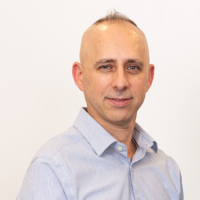 Dr. Ophir Vinik